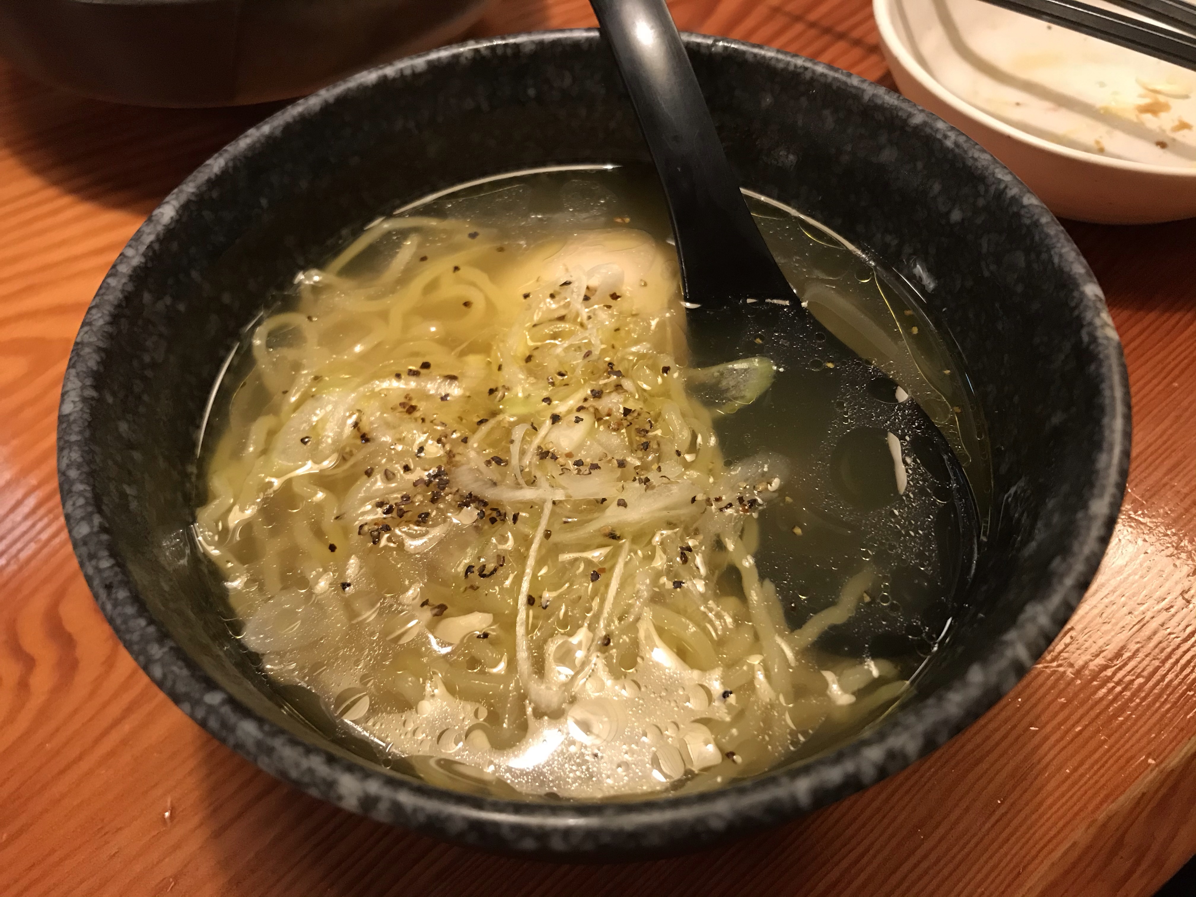 鳥貴族 秋冬期間限定新メニュー 鶏塩煮卵ラーメン を食べてみた ぷにまるどっとこむ